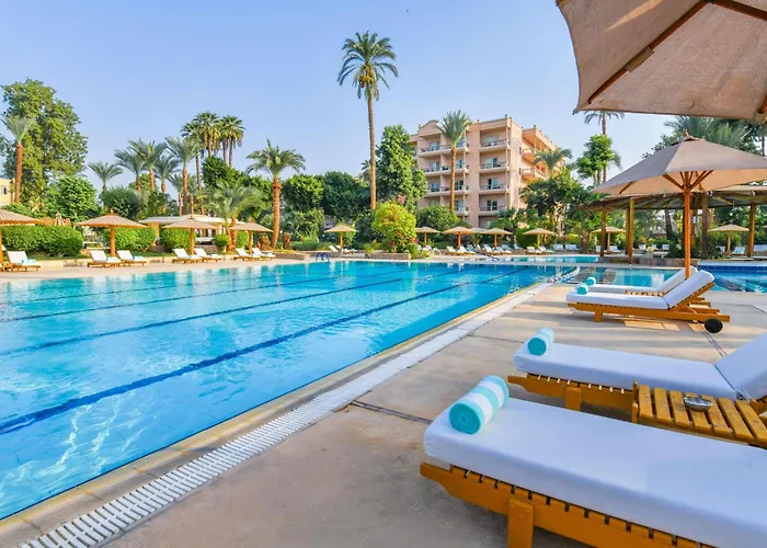 Pavillon Winter Luxor